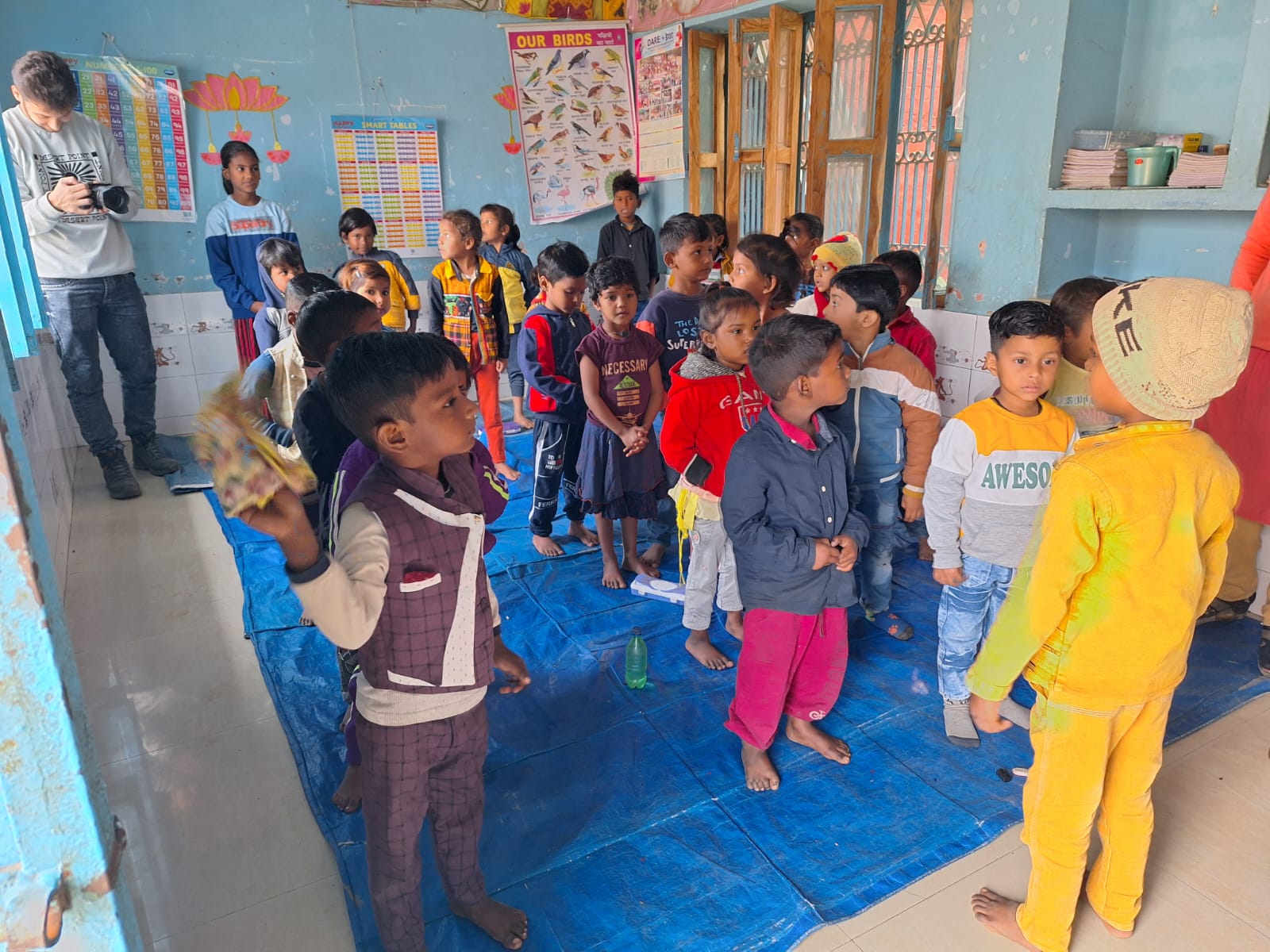 Pequeños alumnos de Sarnath